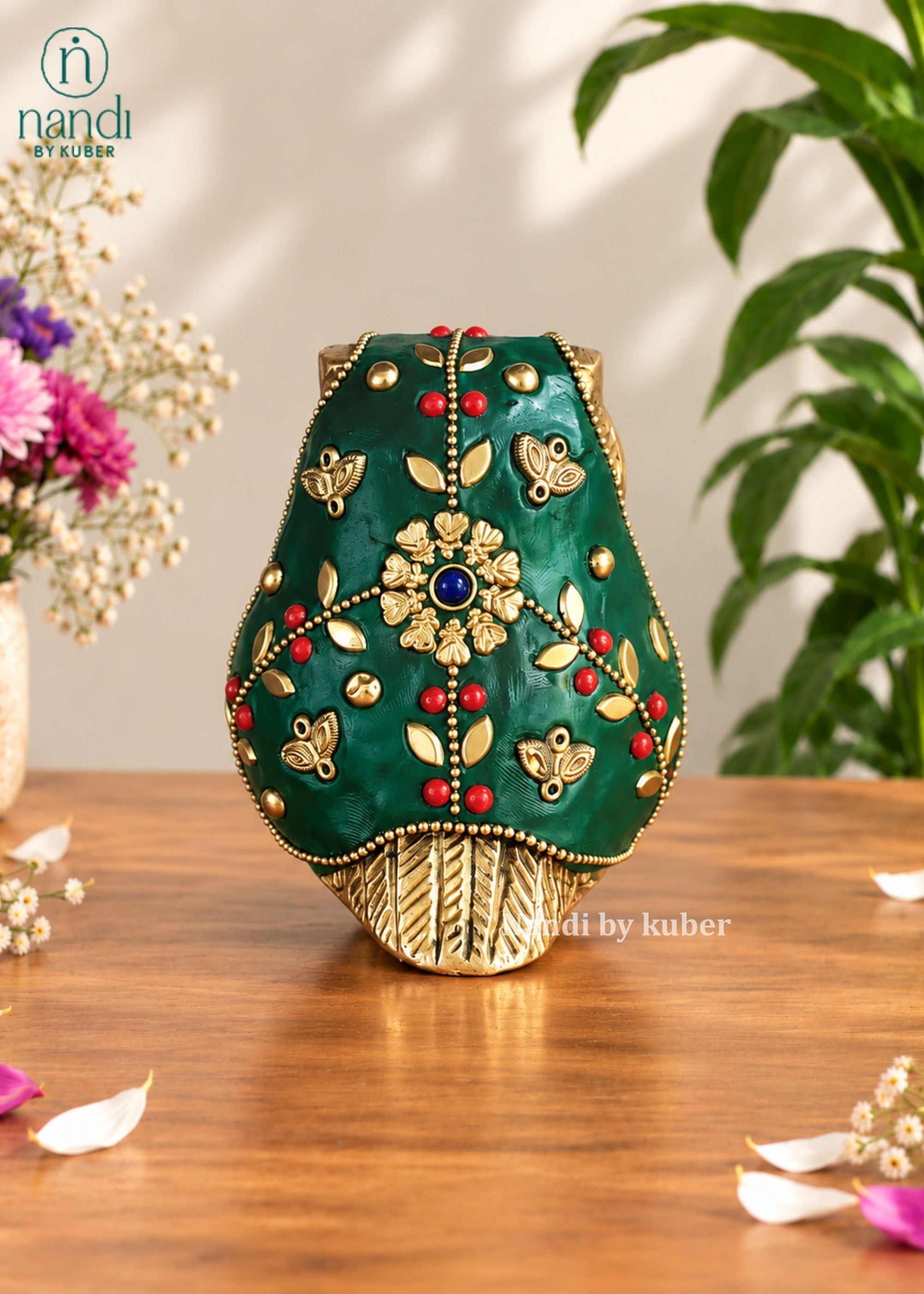 Brass Owl Carved - angle 6