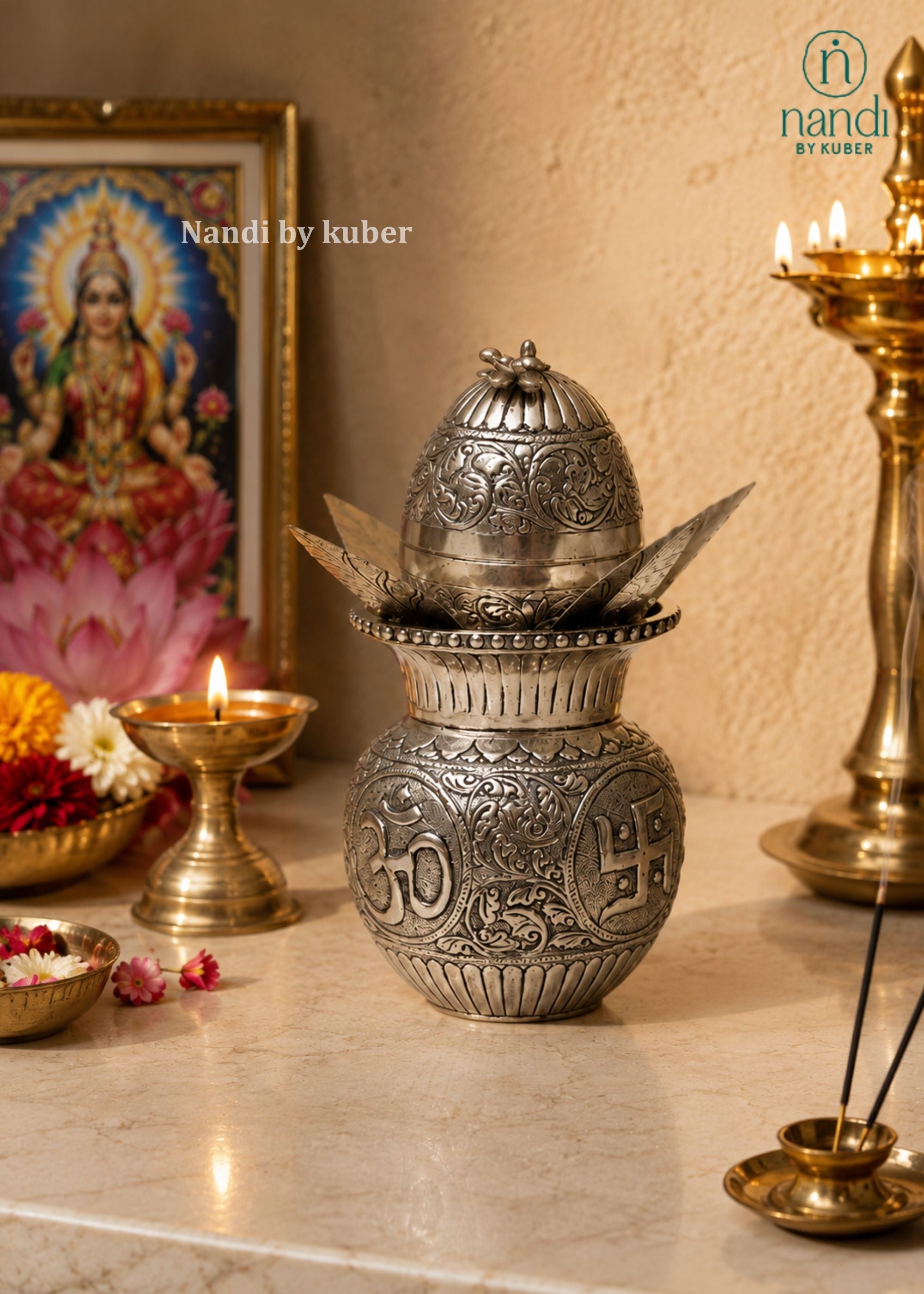 Metal Mangal Kalash - detail view