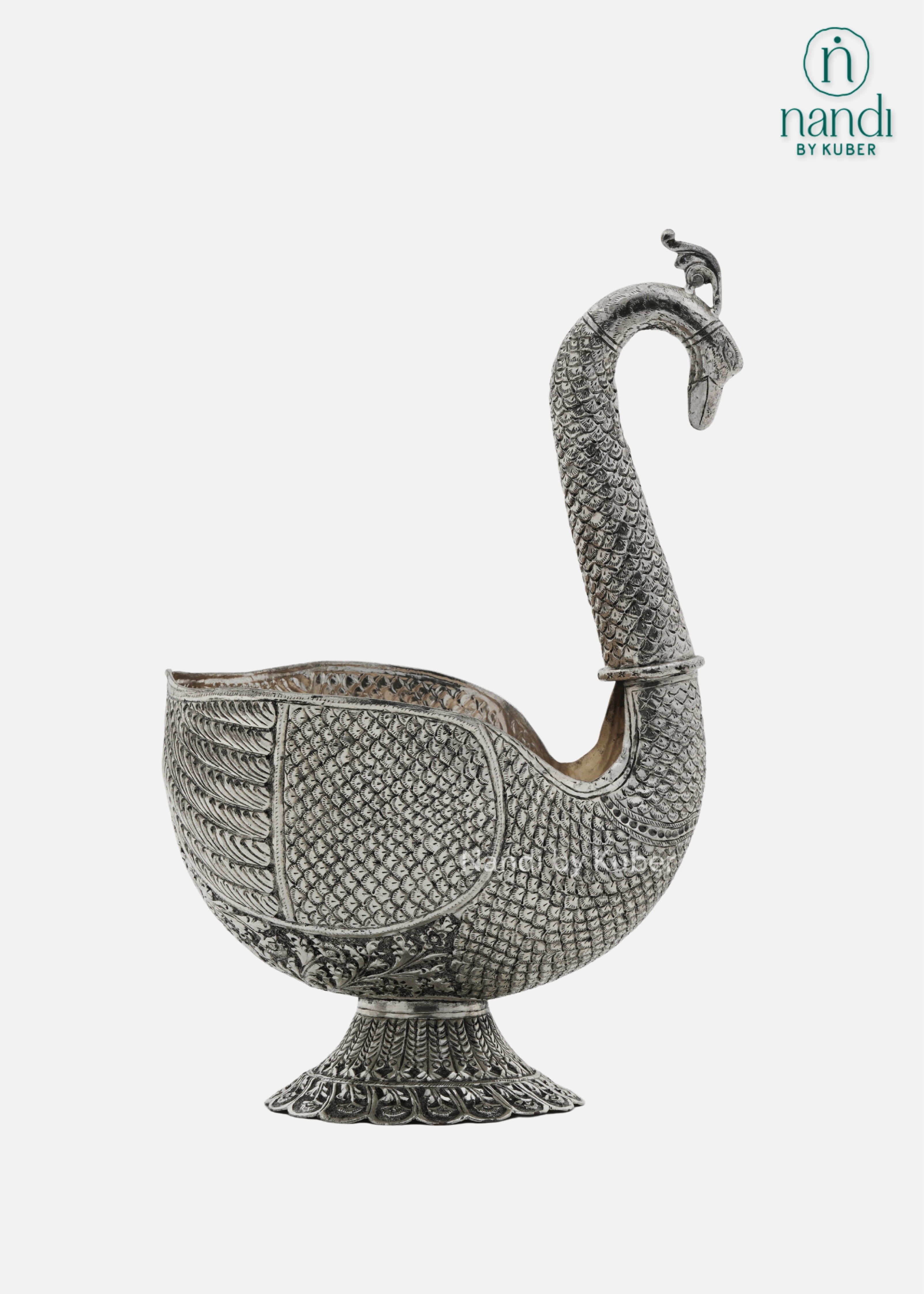 Metal Swan Bowl