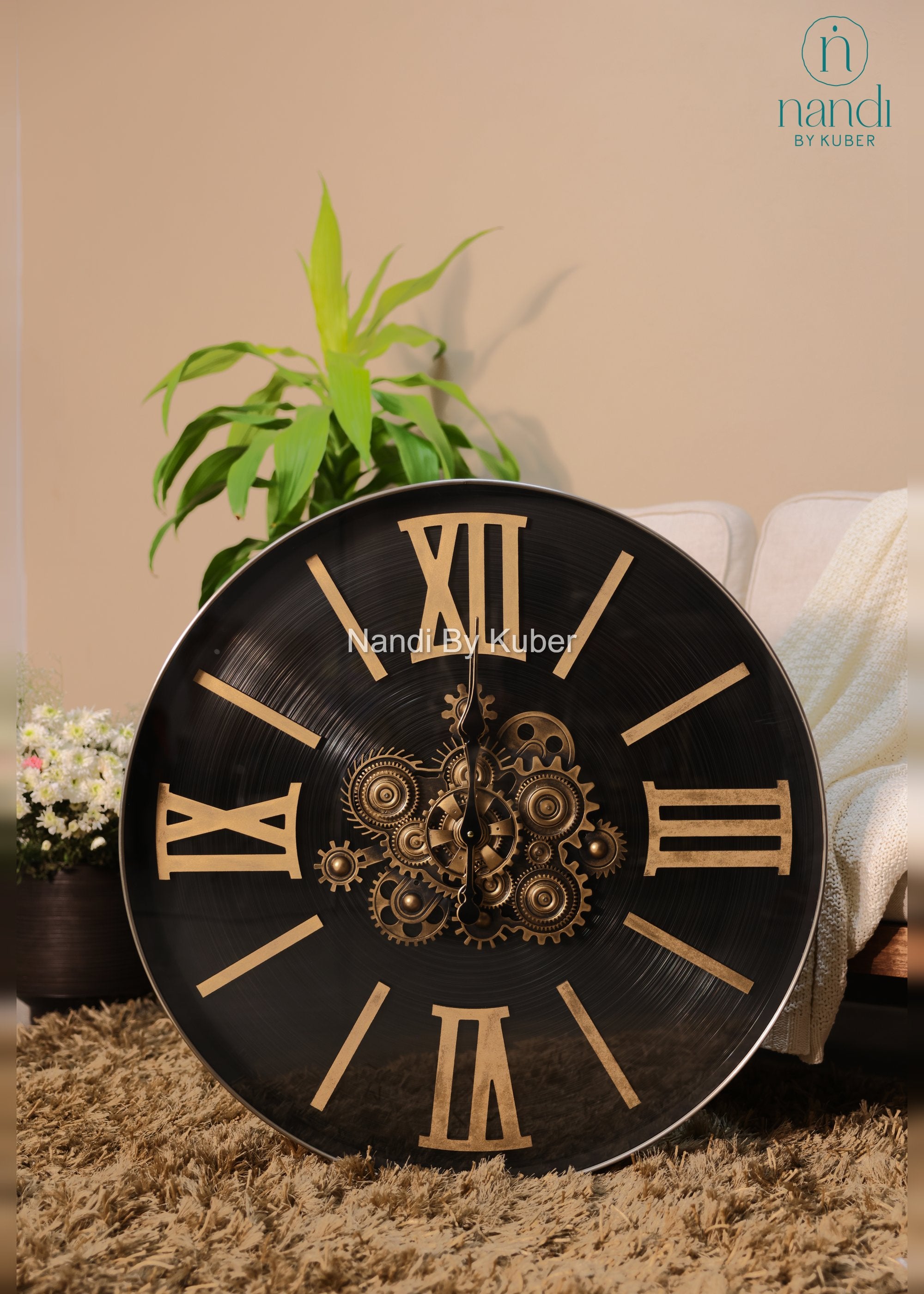 Iron Wall Clock Large Round - front view
