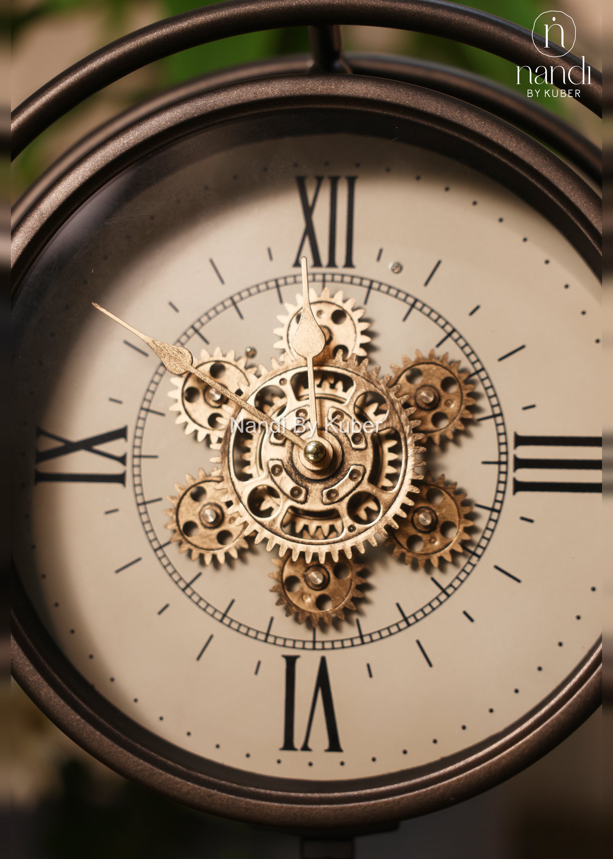 Iron Wall Clock Oval Frame with Pendulum - detail view