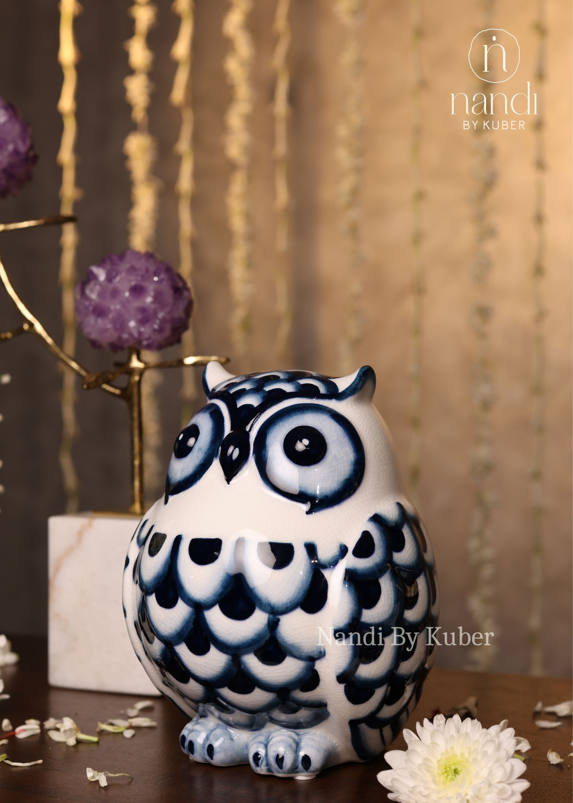 Ceramic Owl - detail view