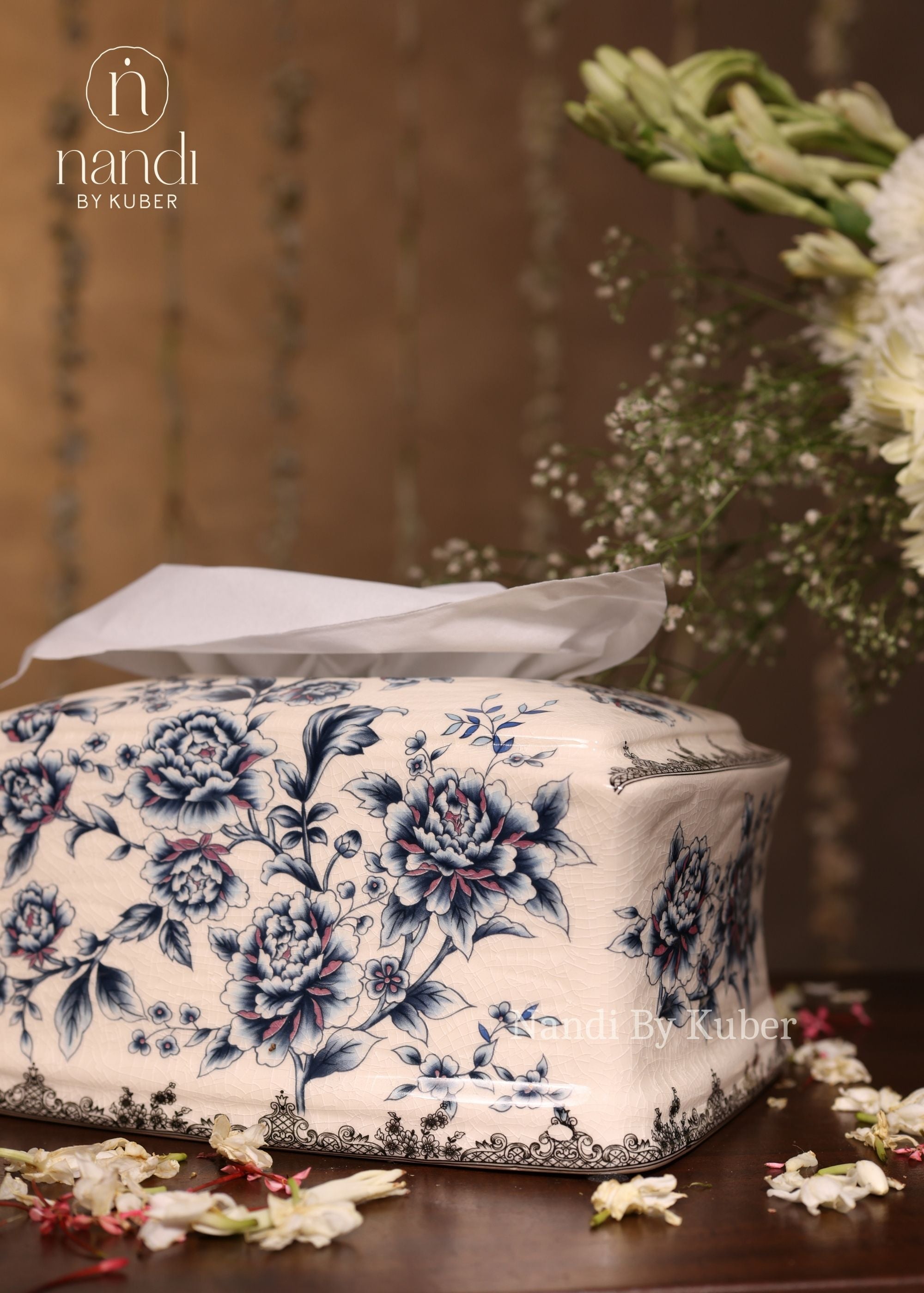 Ceramic Tissue Box 8.5 inch - detail view