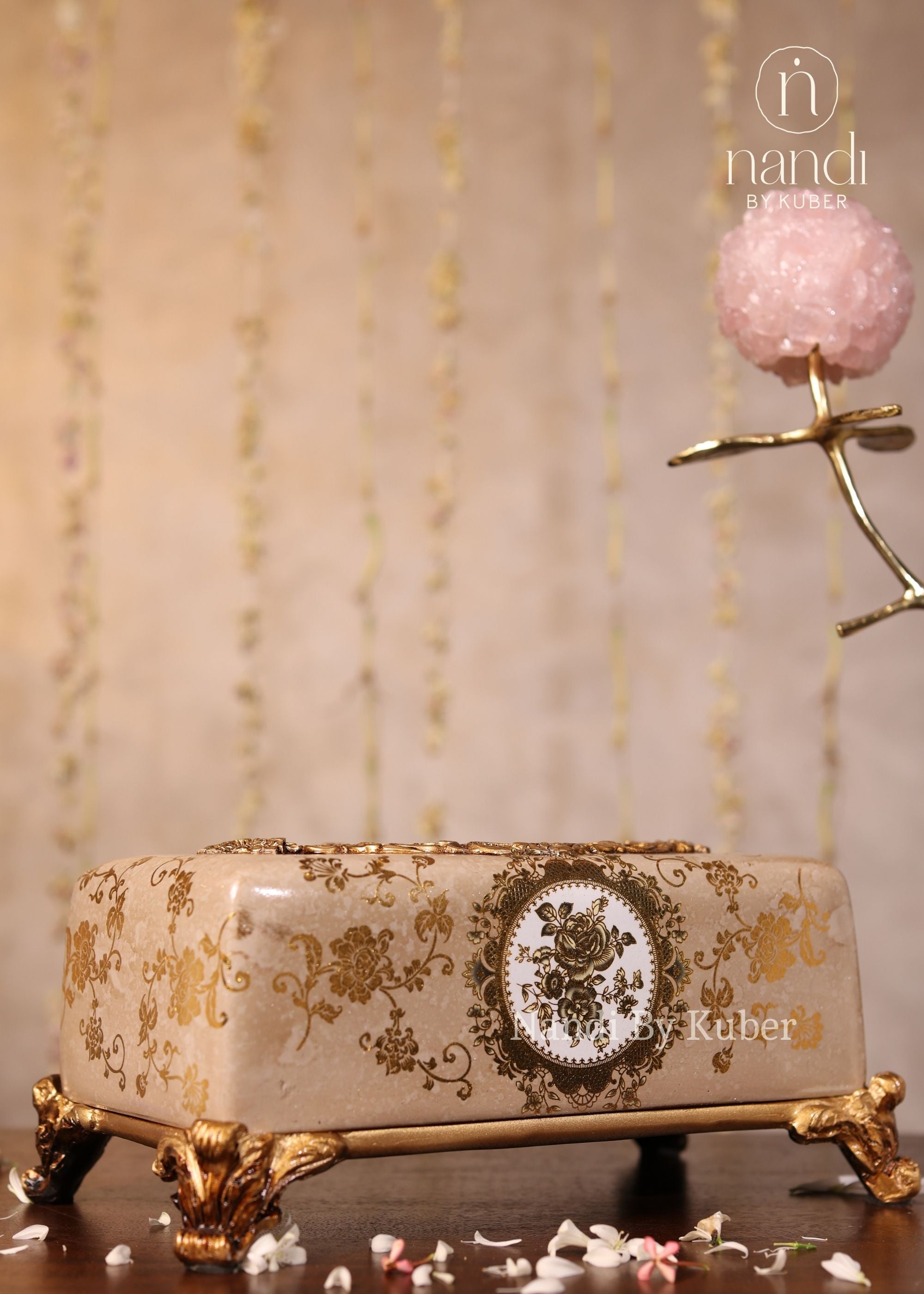 Ceramic Tissue Box 10.5 inch - detail view