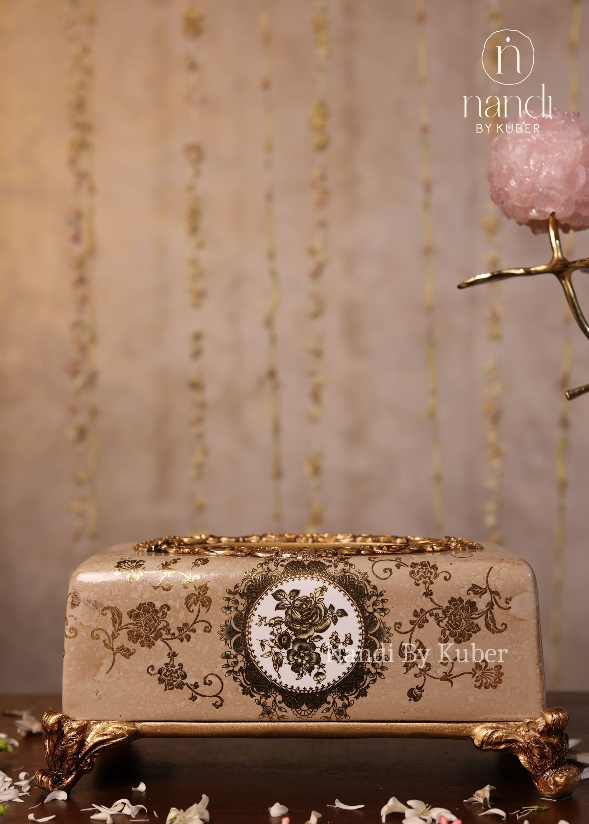 Ceramic Tissue Box 10.5 inch - lifestyle view