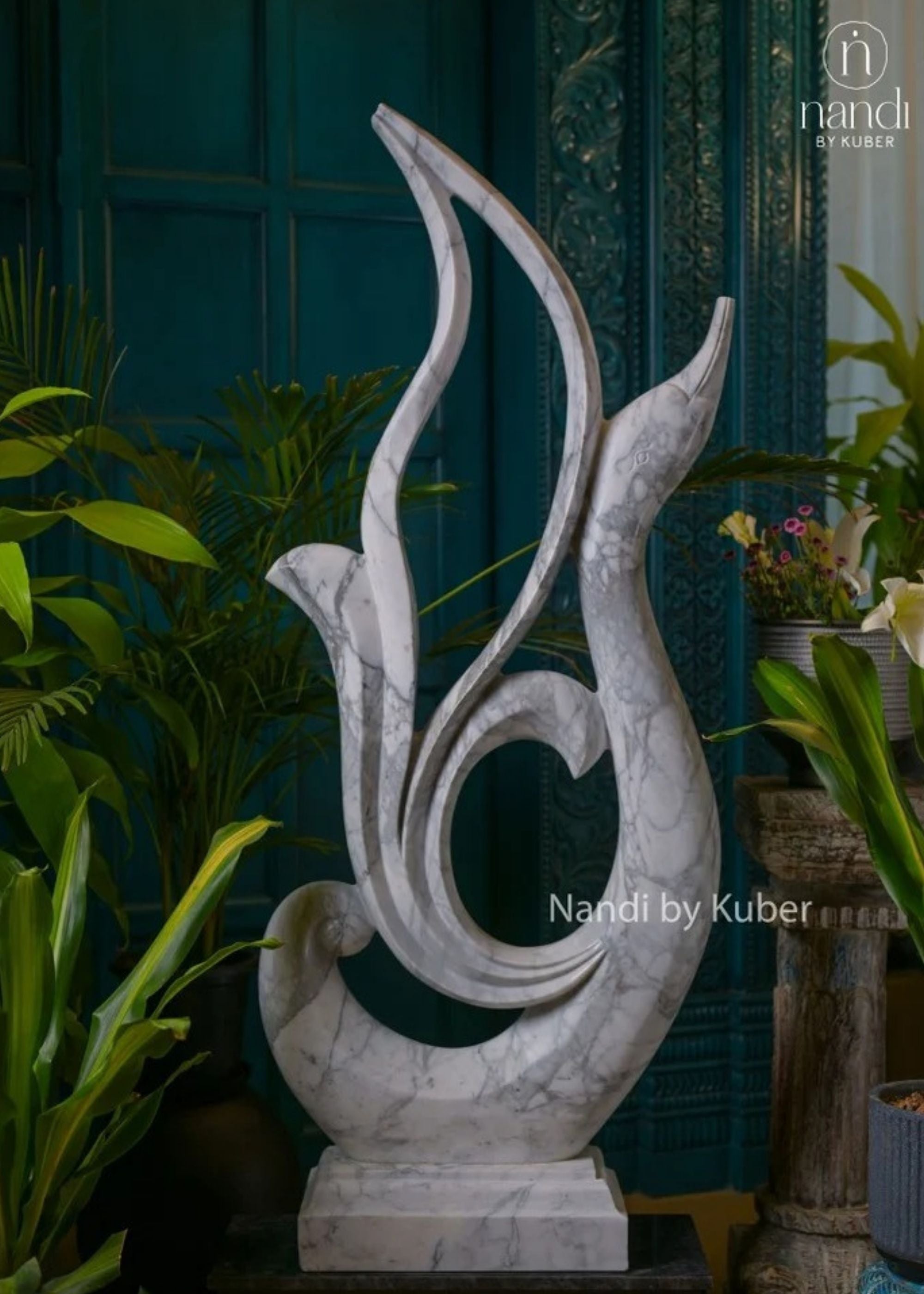 Marble Tall Swan