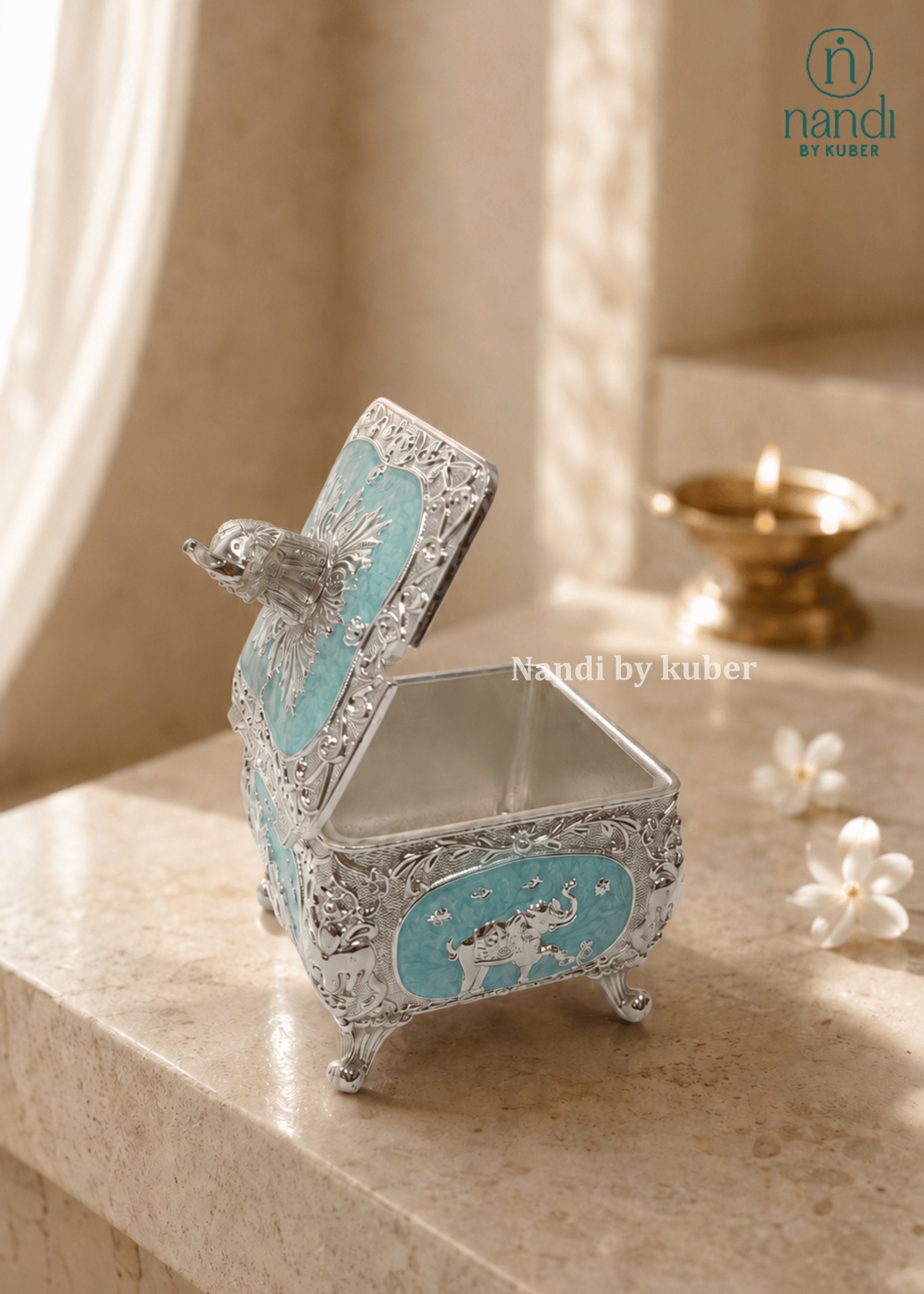 White Metal Square Bowl Turquoise - view 1