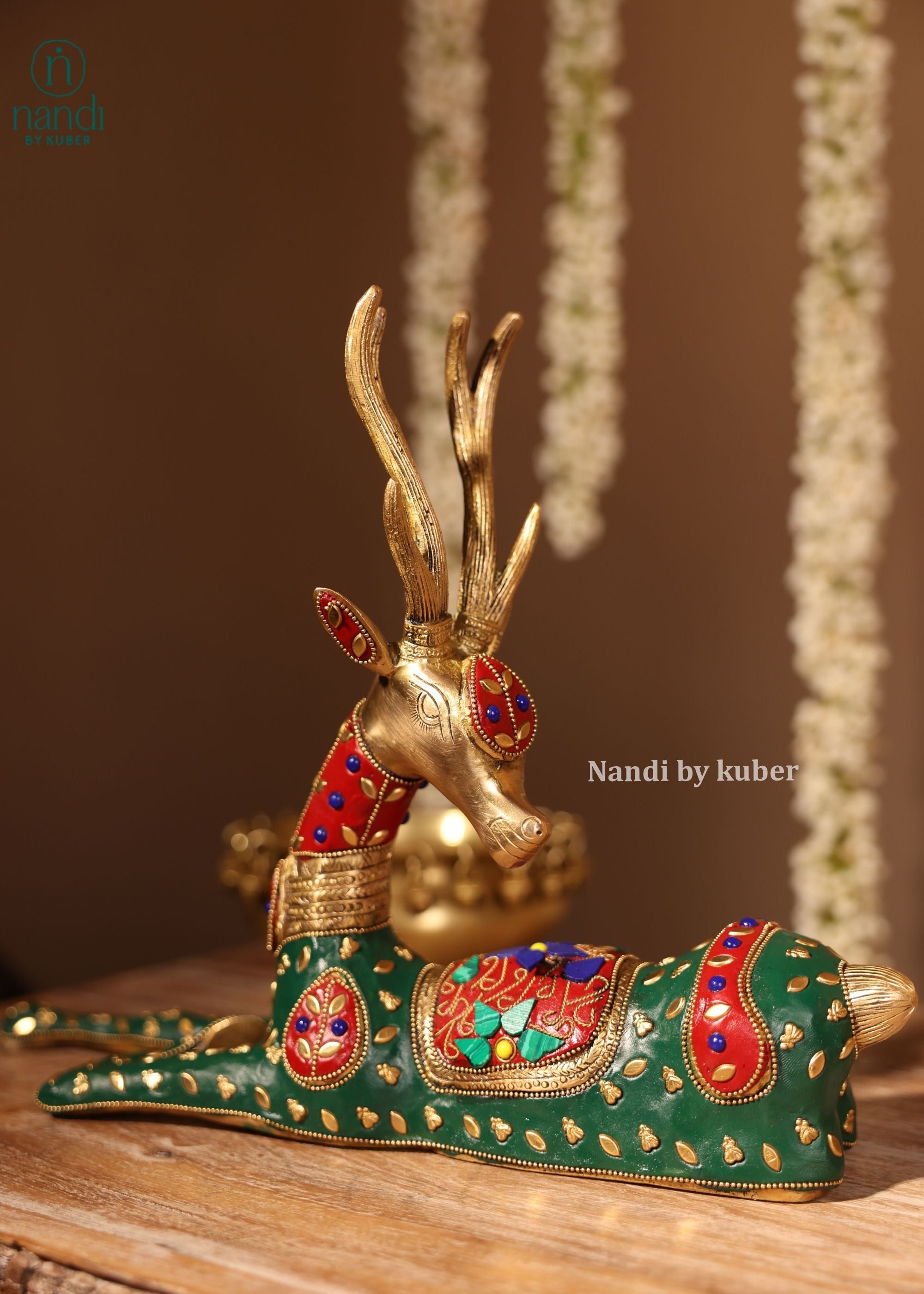 Brass Deer Sitting - detail view