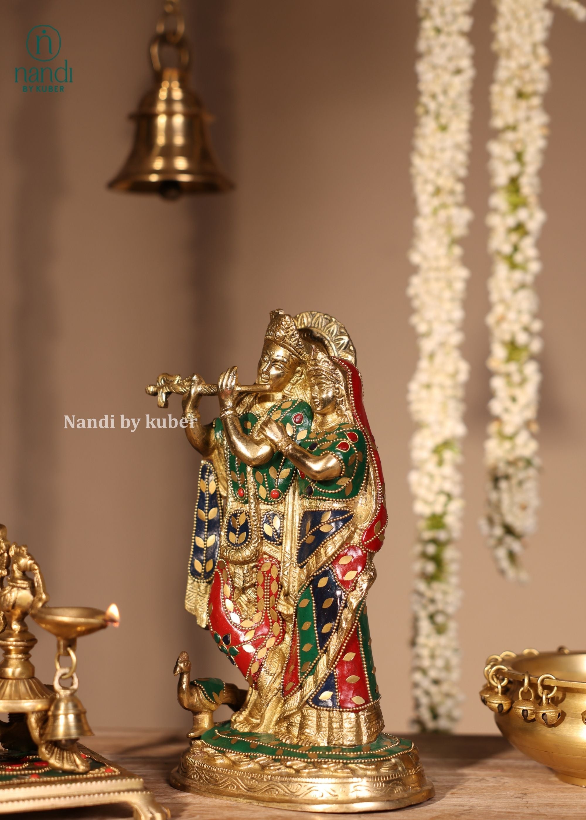 Brass Radha Krishna - detail view