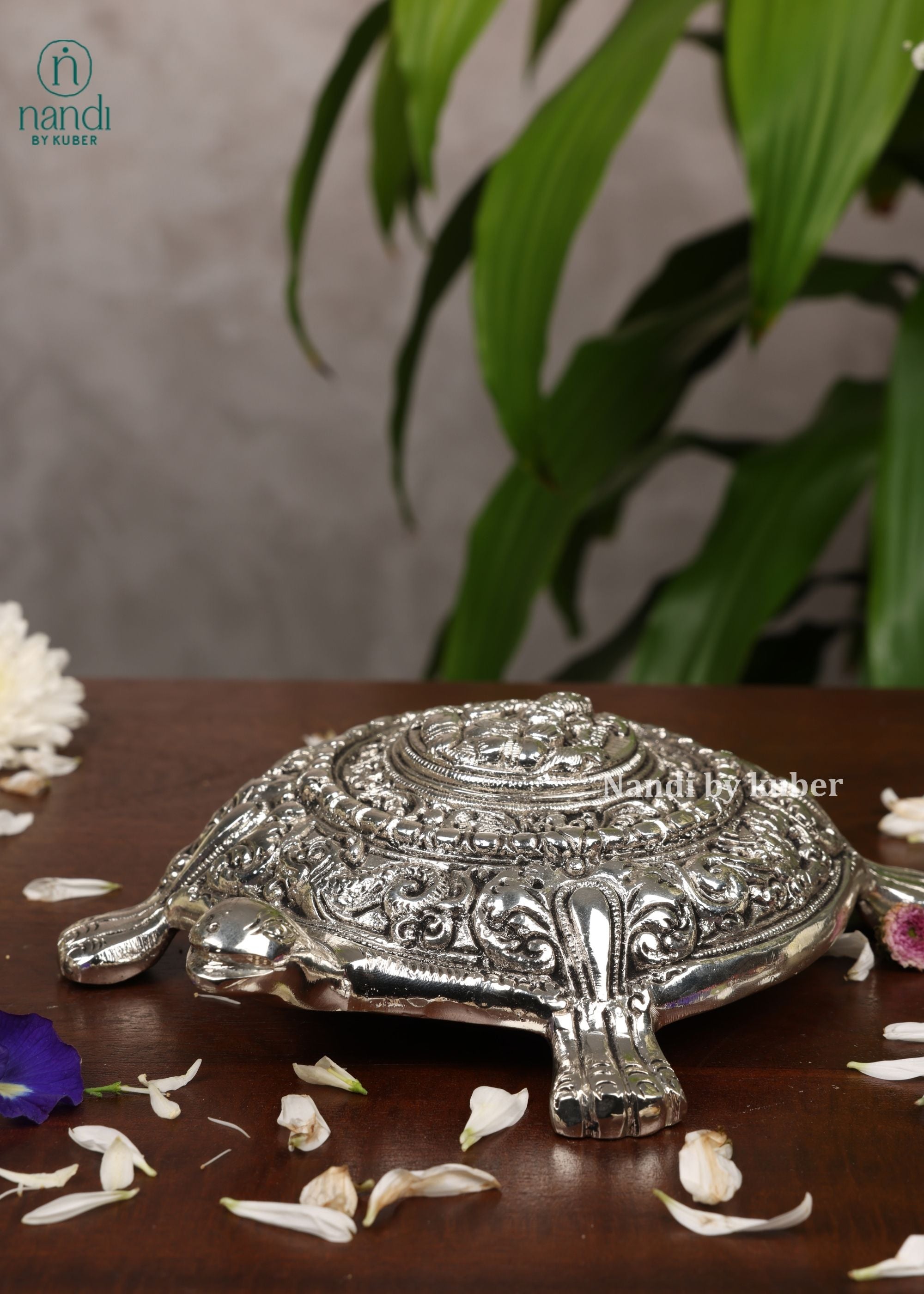 Brass Special Silver Plating Tortoise - detail view