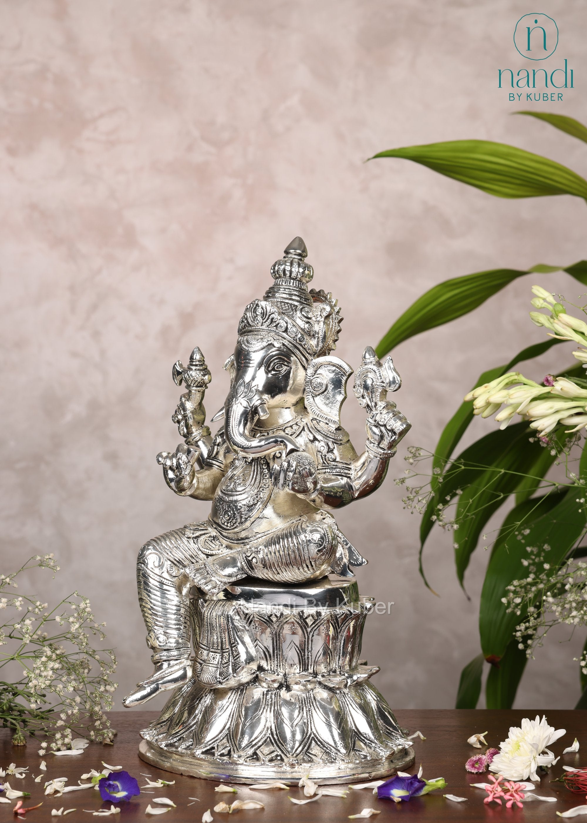 Brass Special Silver Plating Ganesha Sitting On Lotus - detail view