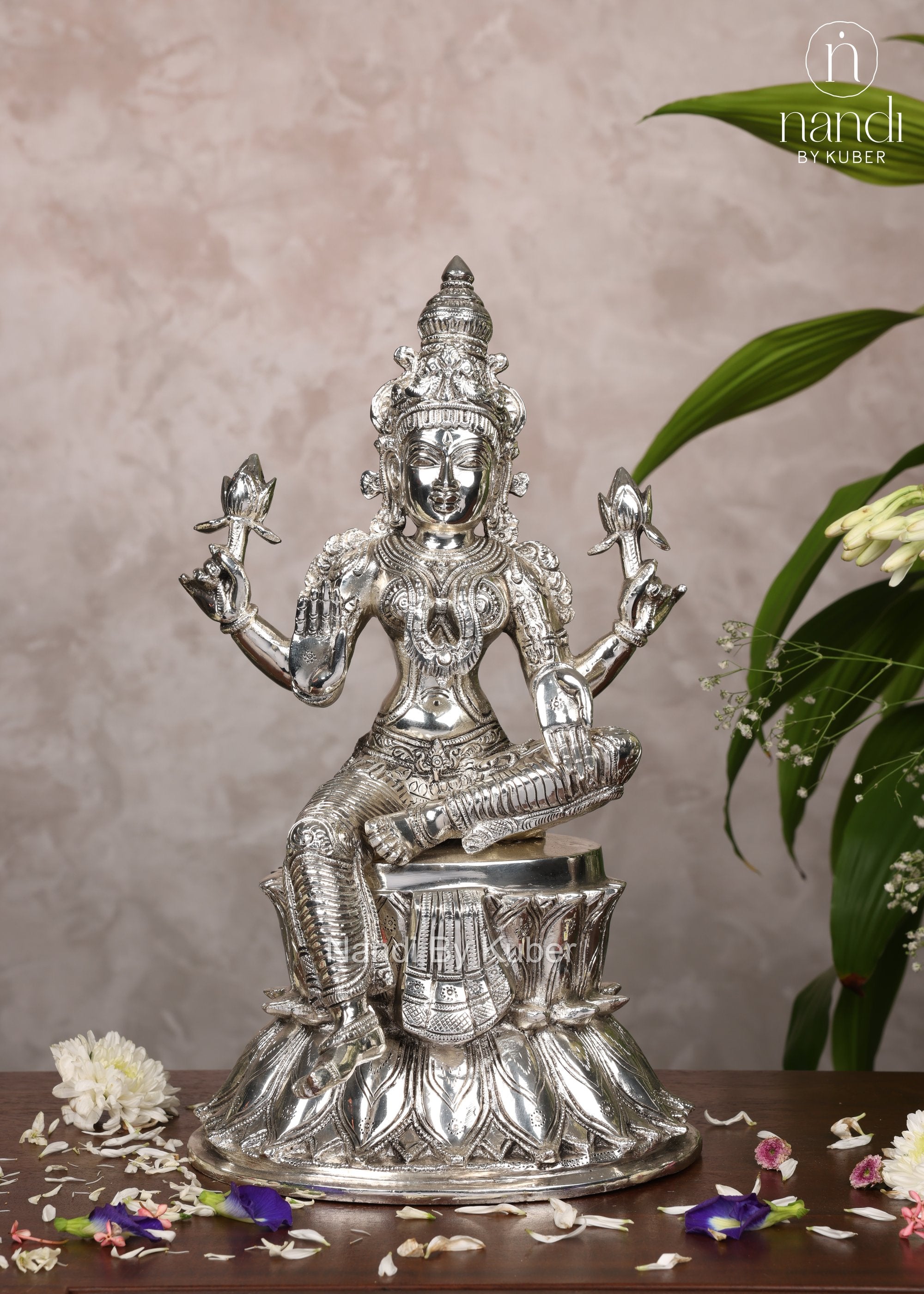 Brass Special Silver Plating Laxmi Sitting On Lotus - detail view