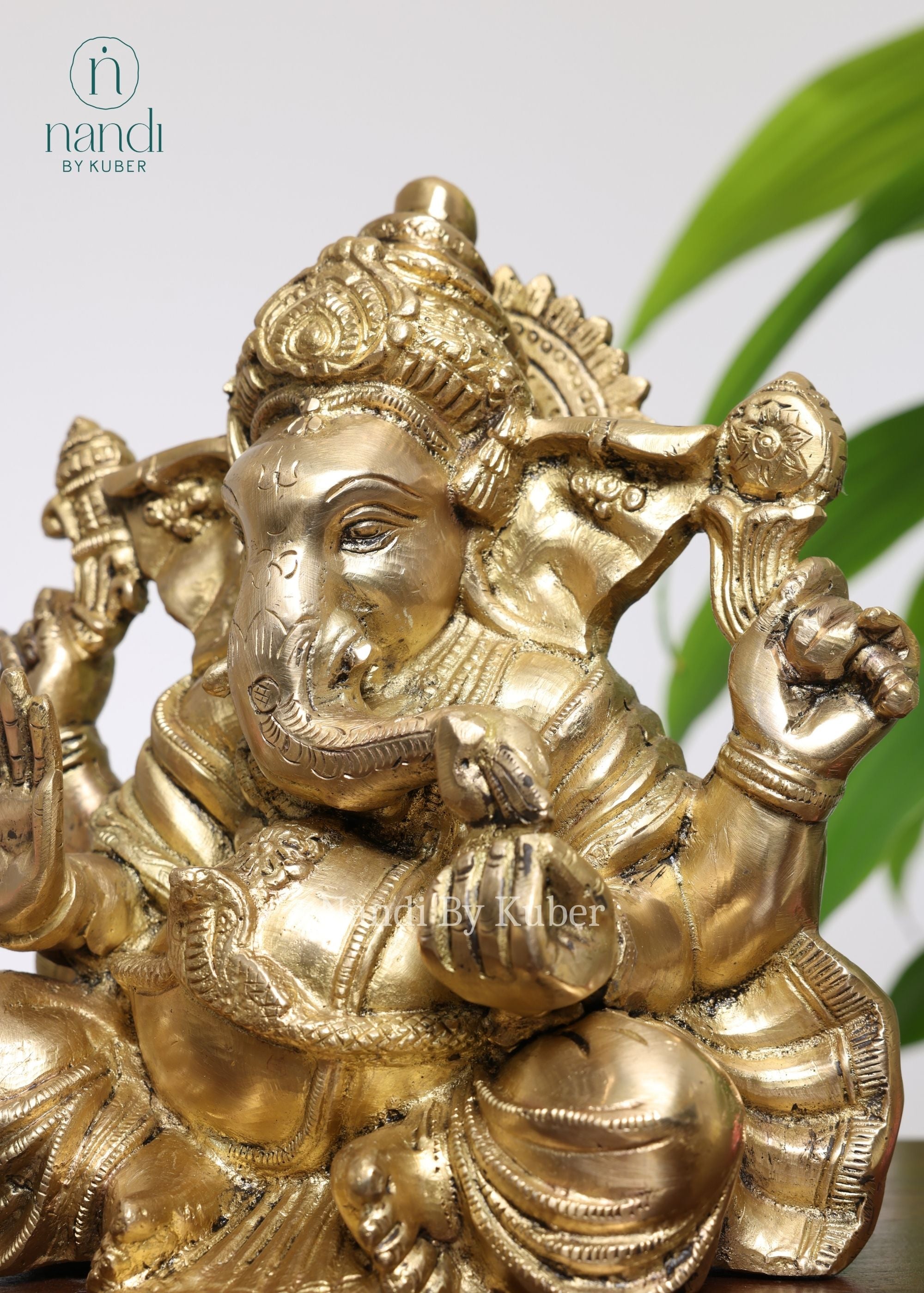 Brass Ganesha Mukut Appu - front view