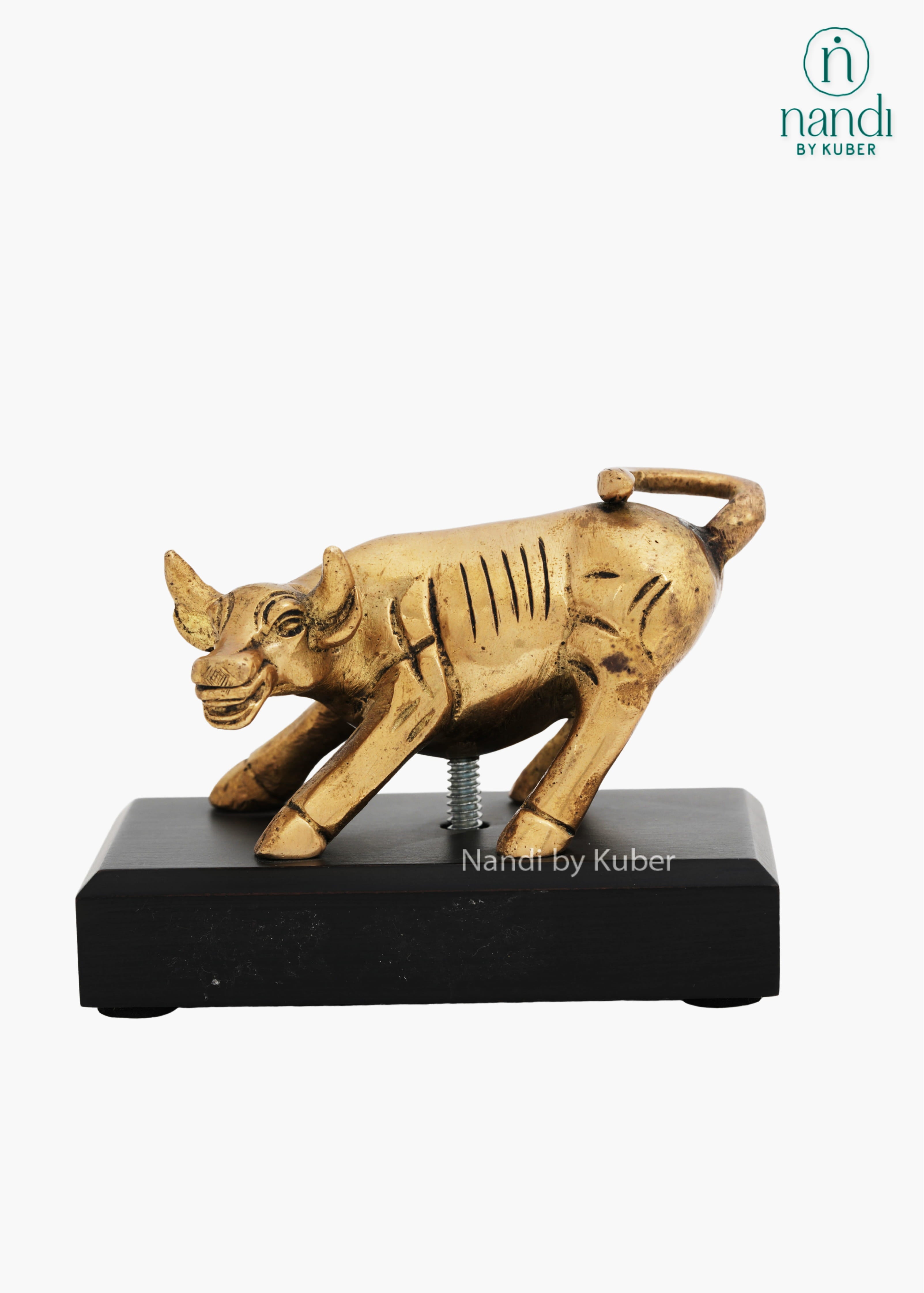 Brass bull decorative idol with black base