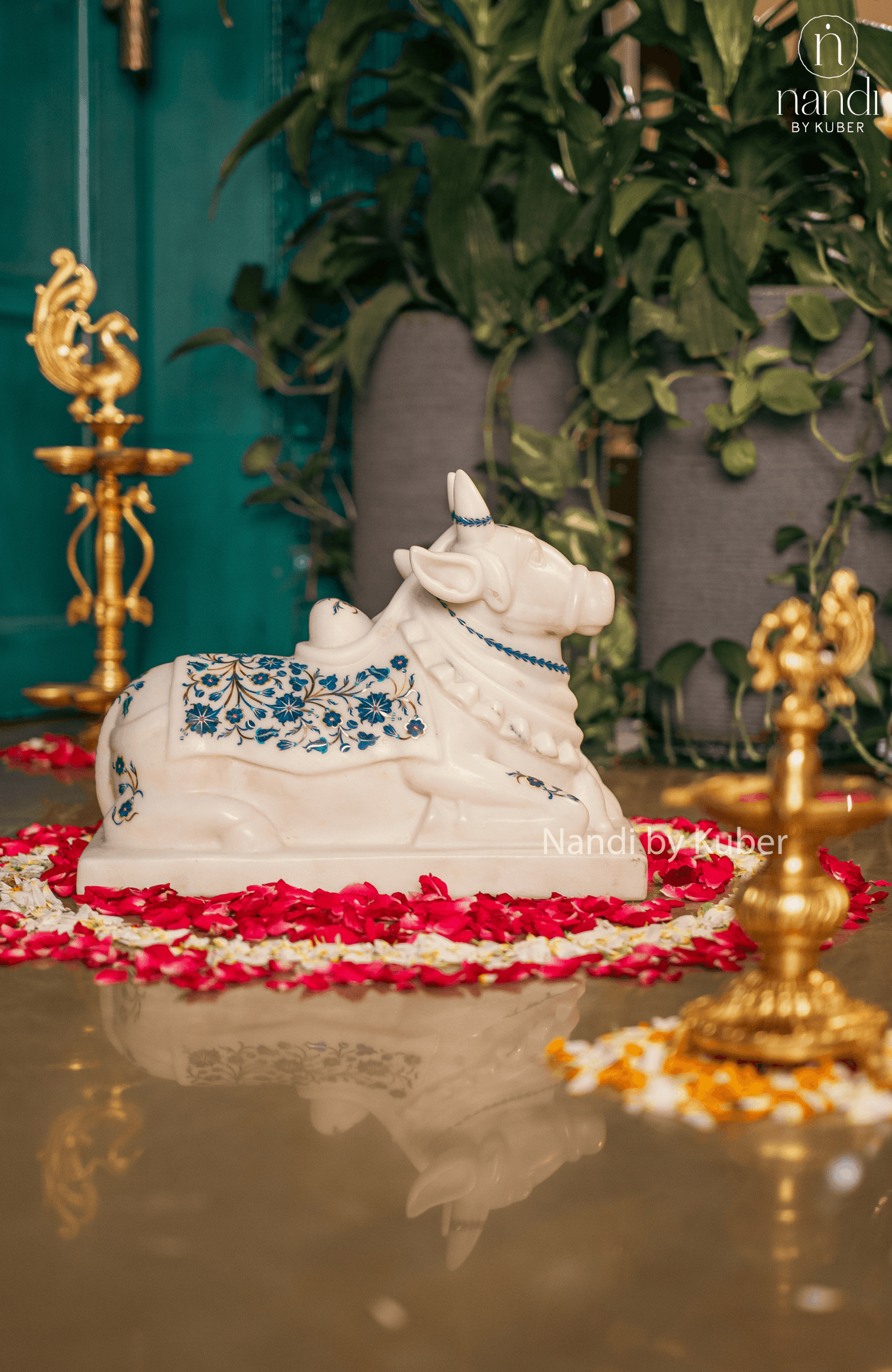 White marble Nandi decorative idol